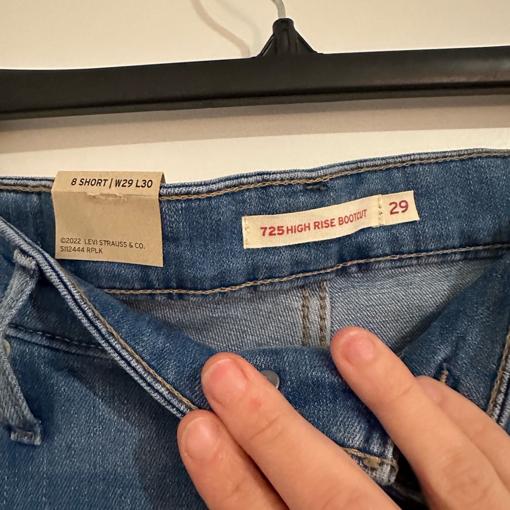Levi Strauss High Rise Boot Cut Jeans NWT - Picture 5 of 6